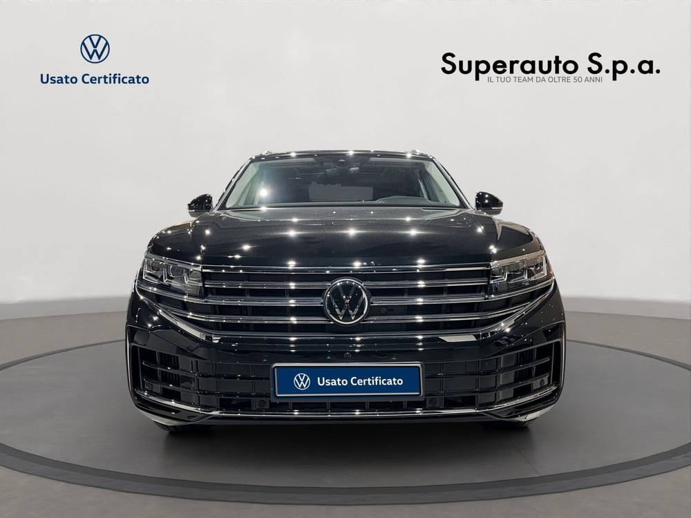 Volkswagen Touareg nuova a Padova (3)