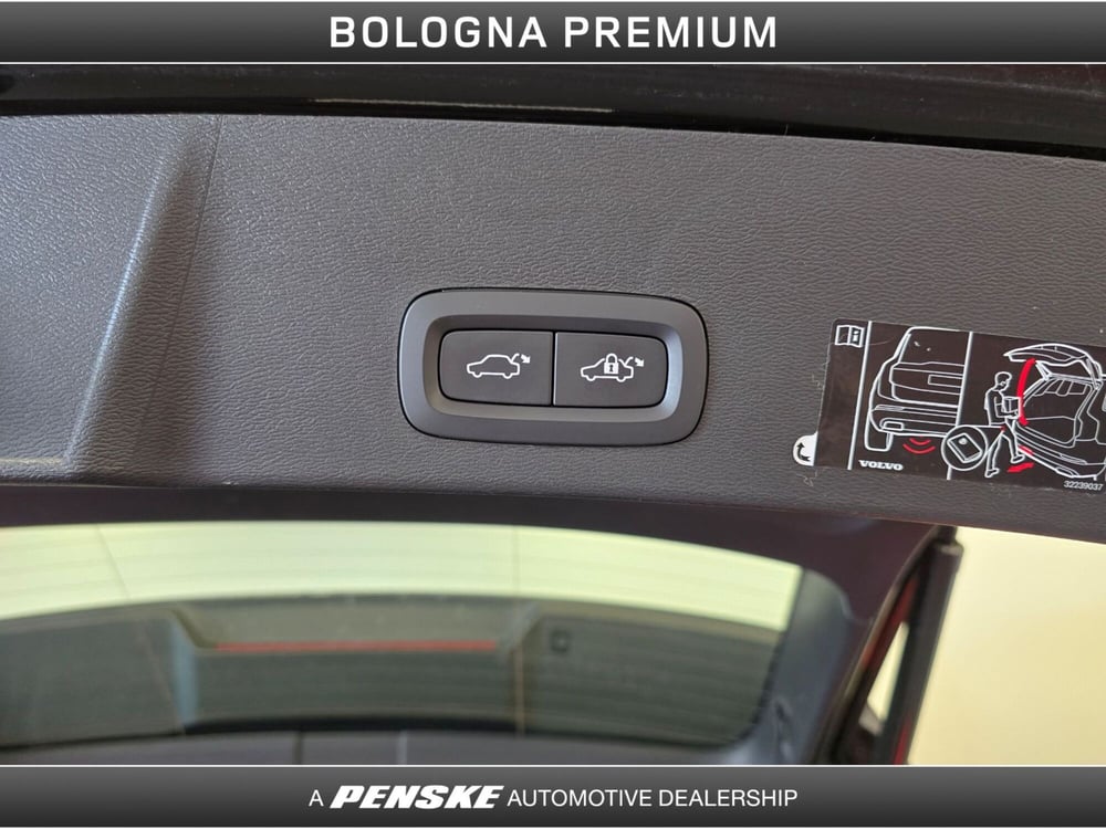 Volvo XC40 usata a Bologna (10)