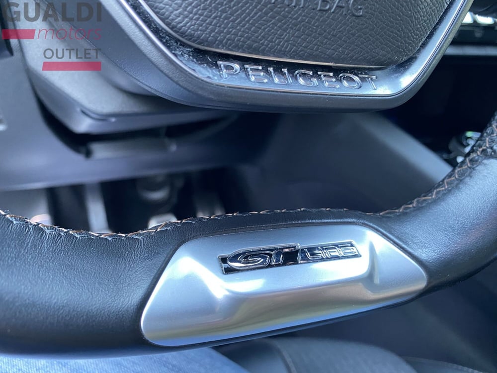 Peugeot 5008 usata a Modena (12)