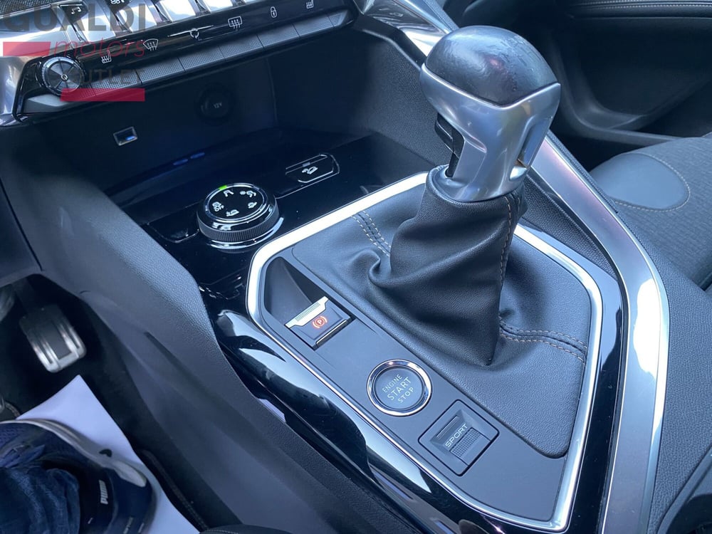 Peugeot 5008 usata a Modena (9)