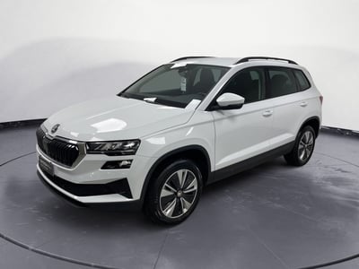 Skoda Karoq 1.0 TSI 110 CV Executive del 2022 usata a Carnago