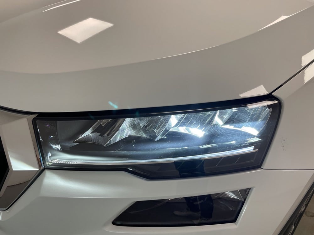 Skoda Karoq usata a Varese (19)