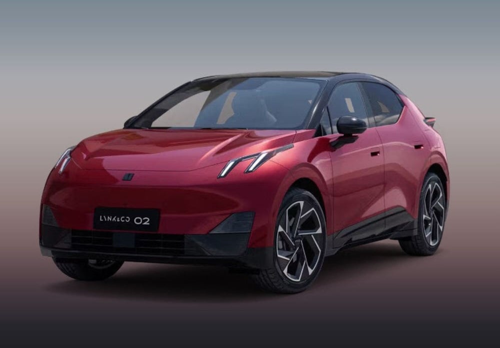 Lynk & Co 02 nuova a Pescara