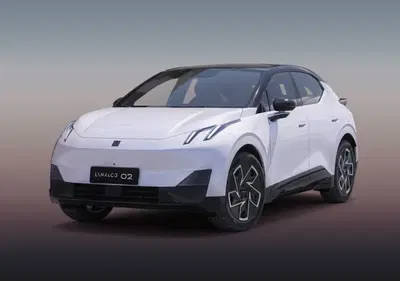 Lynk &amp; Co 02 02 Core nuova a Pescara