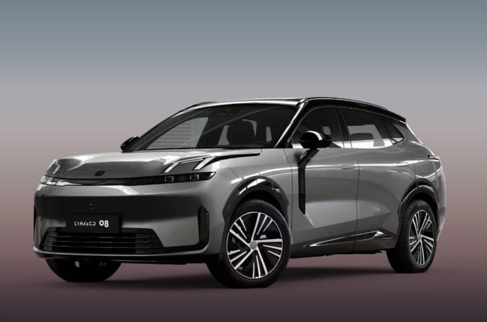 Lynk & Co 08 nuova a Pescara