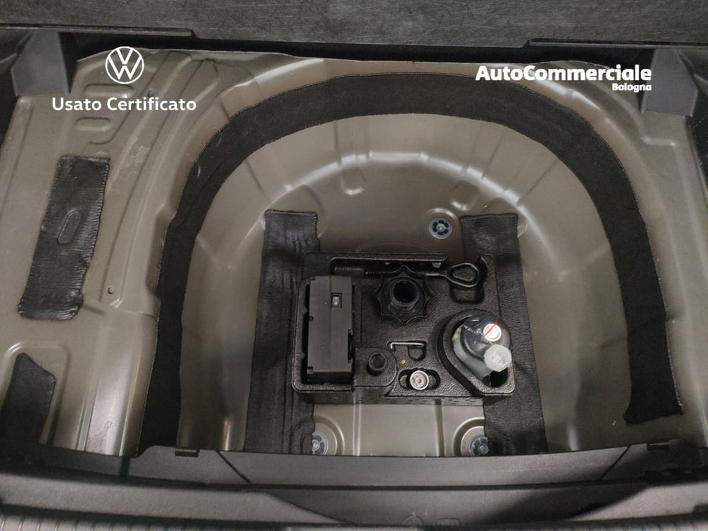 Volkswagen T-Cross usata a Bologna (18)