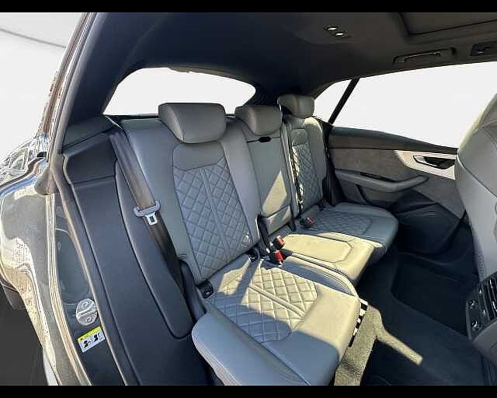 Audi Q8 usata a Roma (9)
