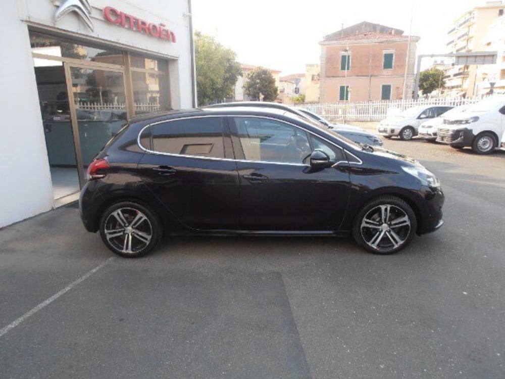 Peugeot 208 usata a Livorno