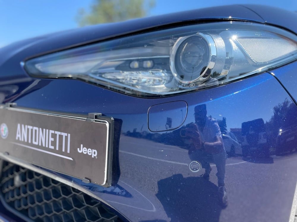 Alfa Romeo Giulia usata a Ancona (10)
