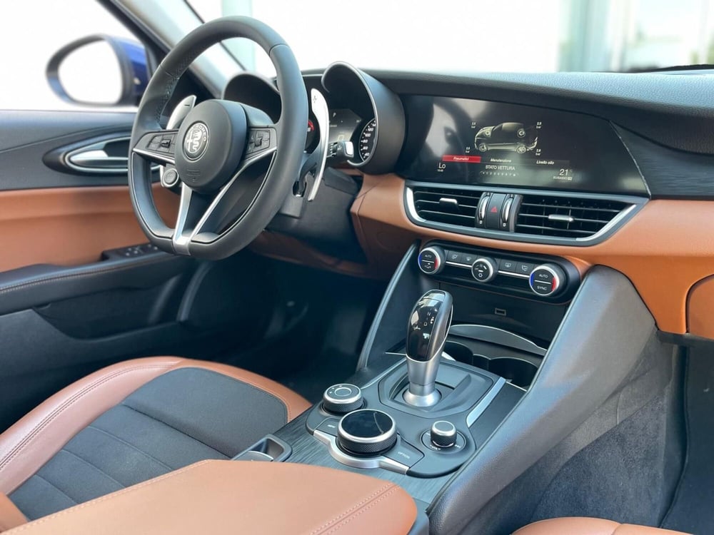 Alfa Romeo Giulia usata a Ancona (19)