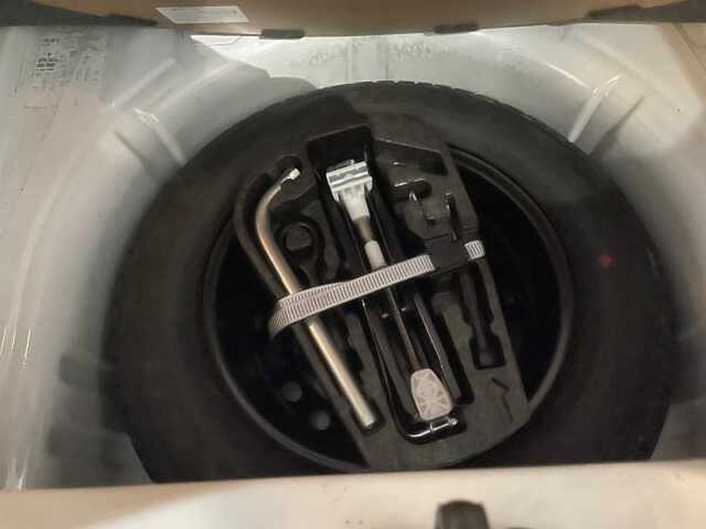 Volkswagen up! usata a Genova (9)