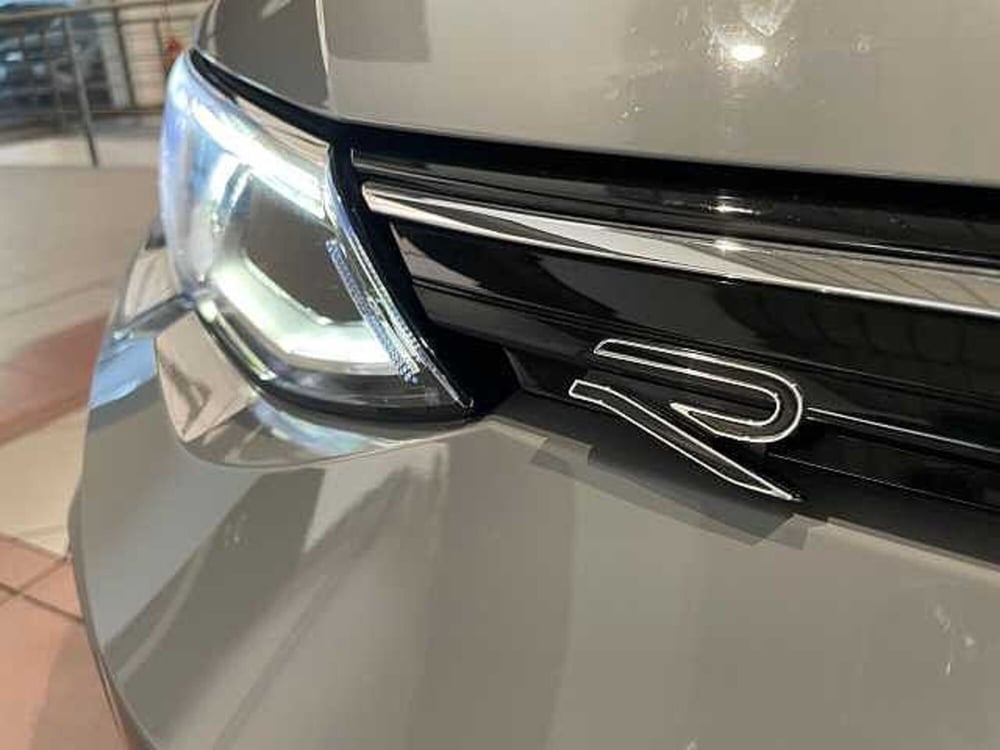 Volkswagen Golf Variant usata a Genova (15)