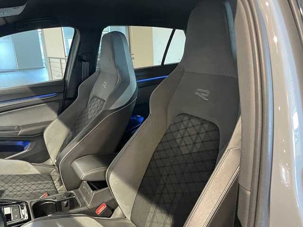 Volkswagen Golf Variant usata a Genova (9)