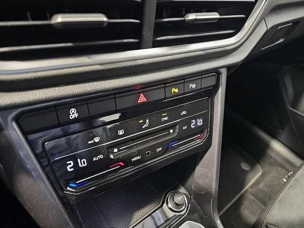 Volkswagen T-Roc usata a Lecco (14)