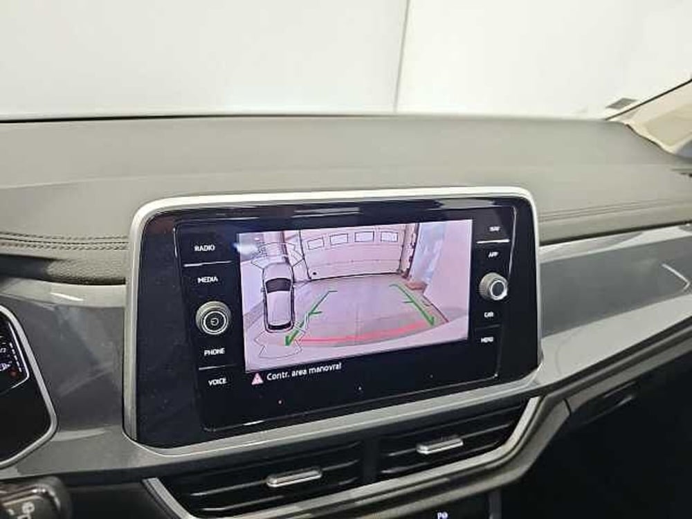 Volkswagen T-Roc usata a Lecco (20)