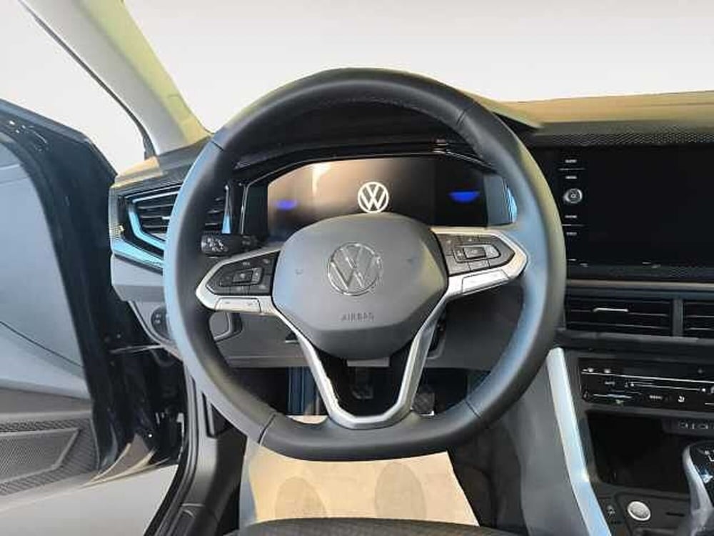 Volkswagen Taigo nuova a Lecco (11)