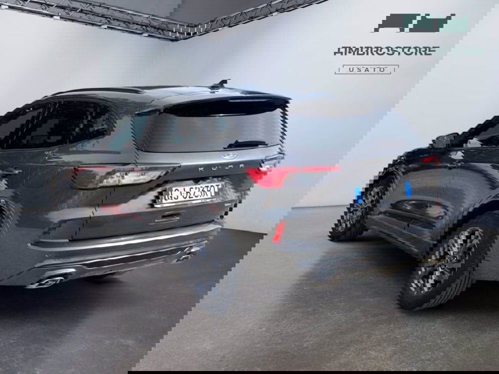 Ford Kuga usata a Milano (2)