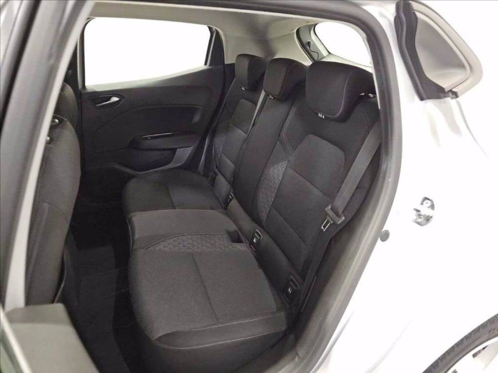 Renault Clio usata a Palermo (15)