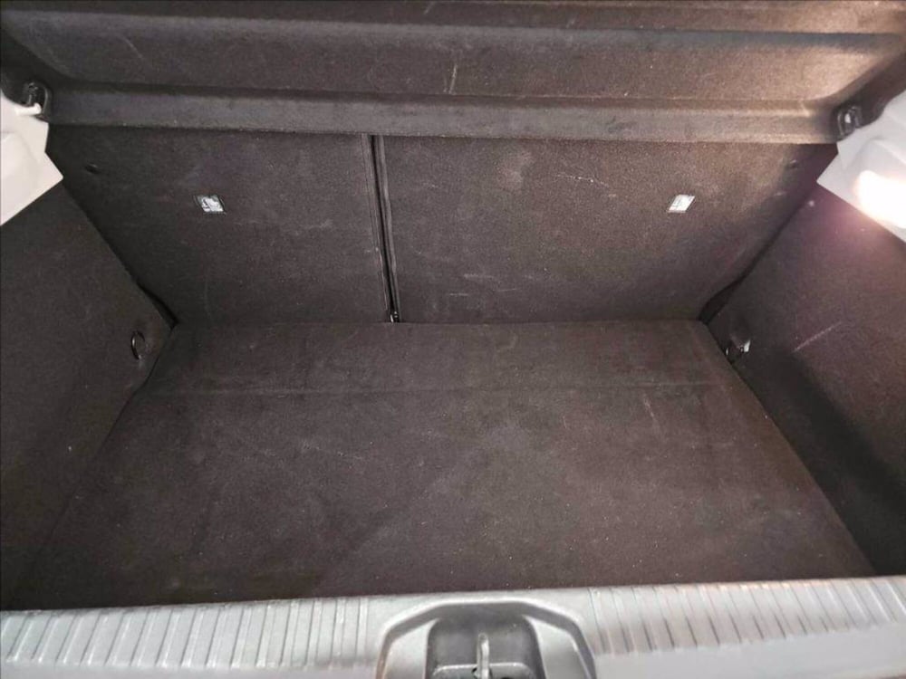 Renault Clio usata a Palermo (17)