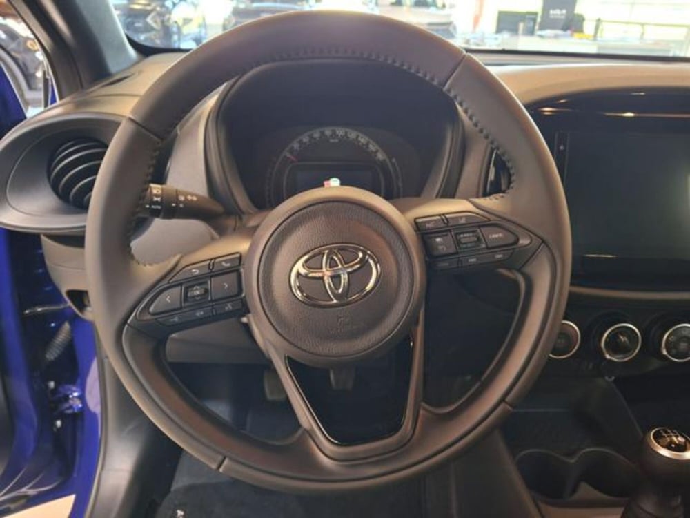 Toyota Aygo X nuova a Vicenza (12)