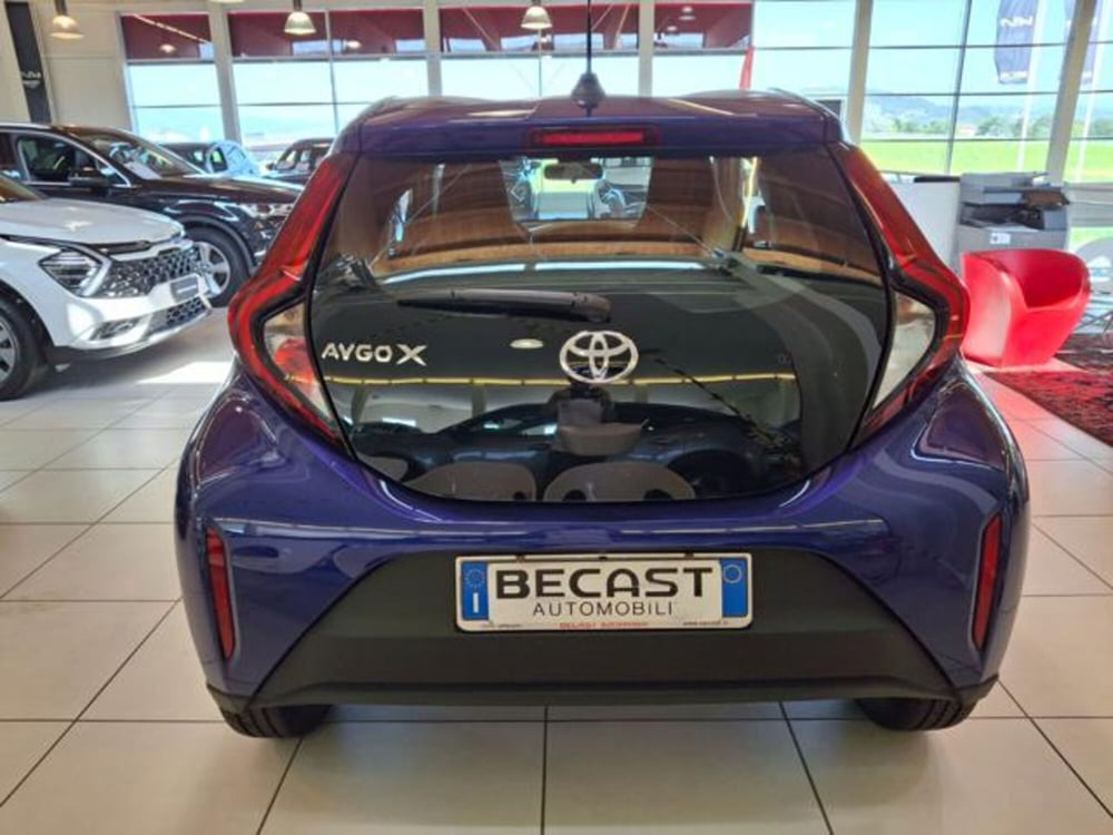 Toyota Aygo X nuova a Vicenza (5)