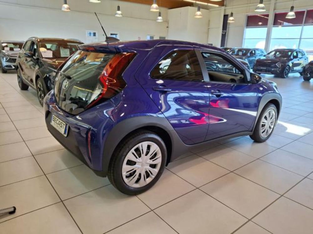 Toyota Aygo X nuova a Vicenza (6)