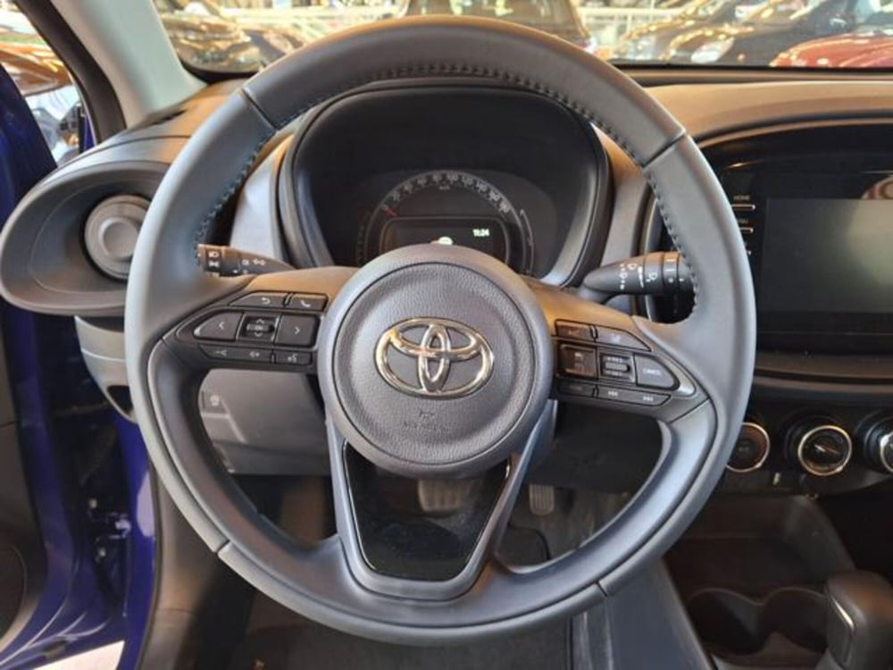 Toyota Aygo X nuova a Vicenza (11)