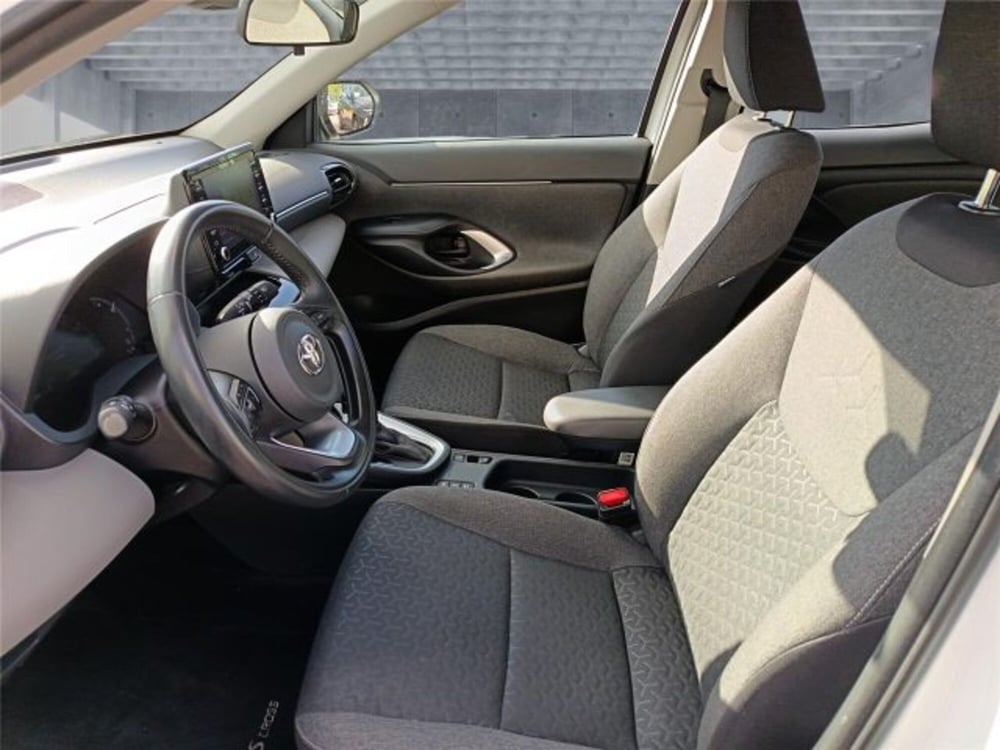 Toyota Yaris Cross usata a Bari (11)