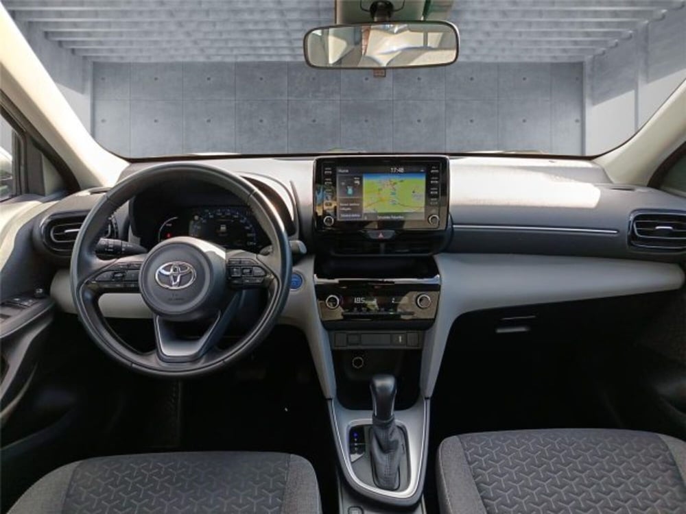 Toyota Yaris Cross usata a Bari (12)