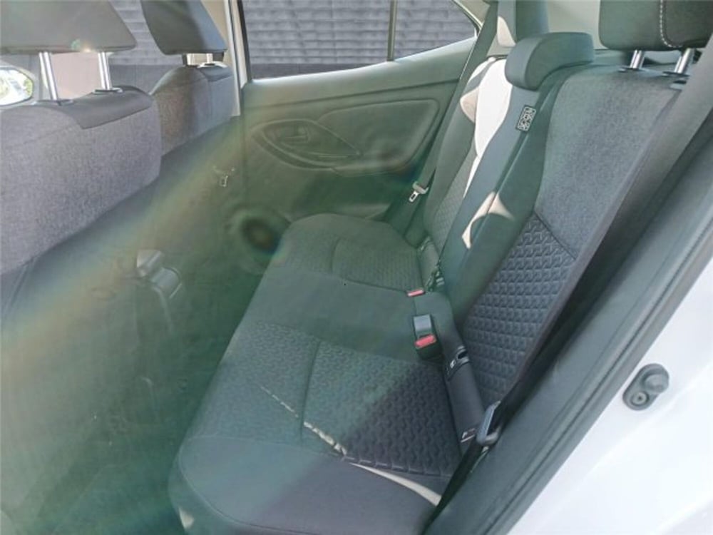 Toyota Yaris Cross usata a Bari (20)