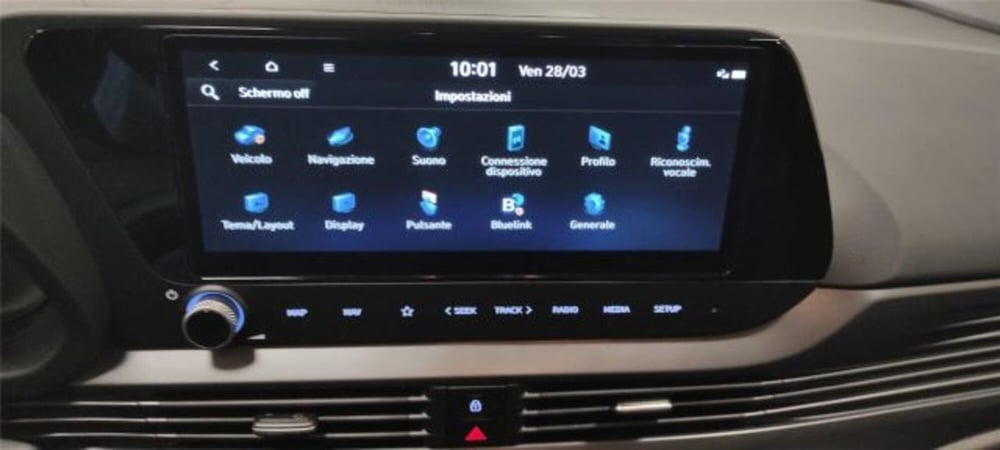 Hyundai i20 nuova a Bari (20)