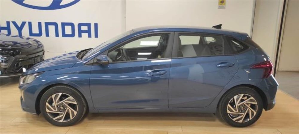 Hyundai i20 nuova a Bari (6)