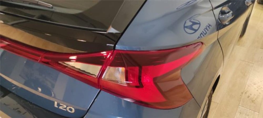 Hyundai i20 nuova a Bari (8)
