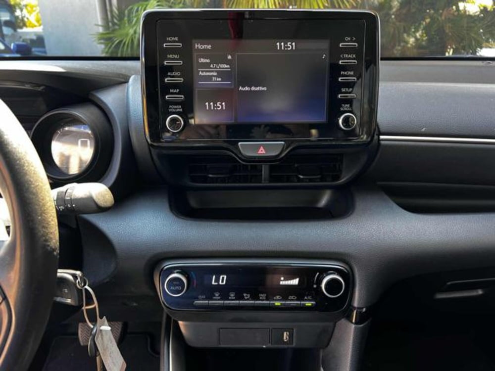 Toyota Yaris Cross usata a Sassari (13)
