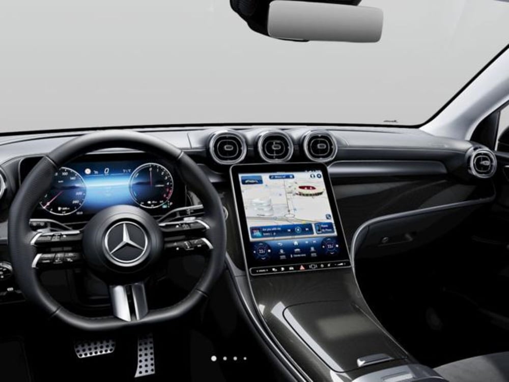 Mercedes-Benz GLC nuova a Verona (8)