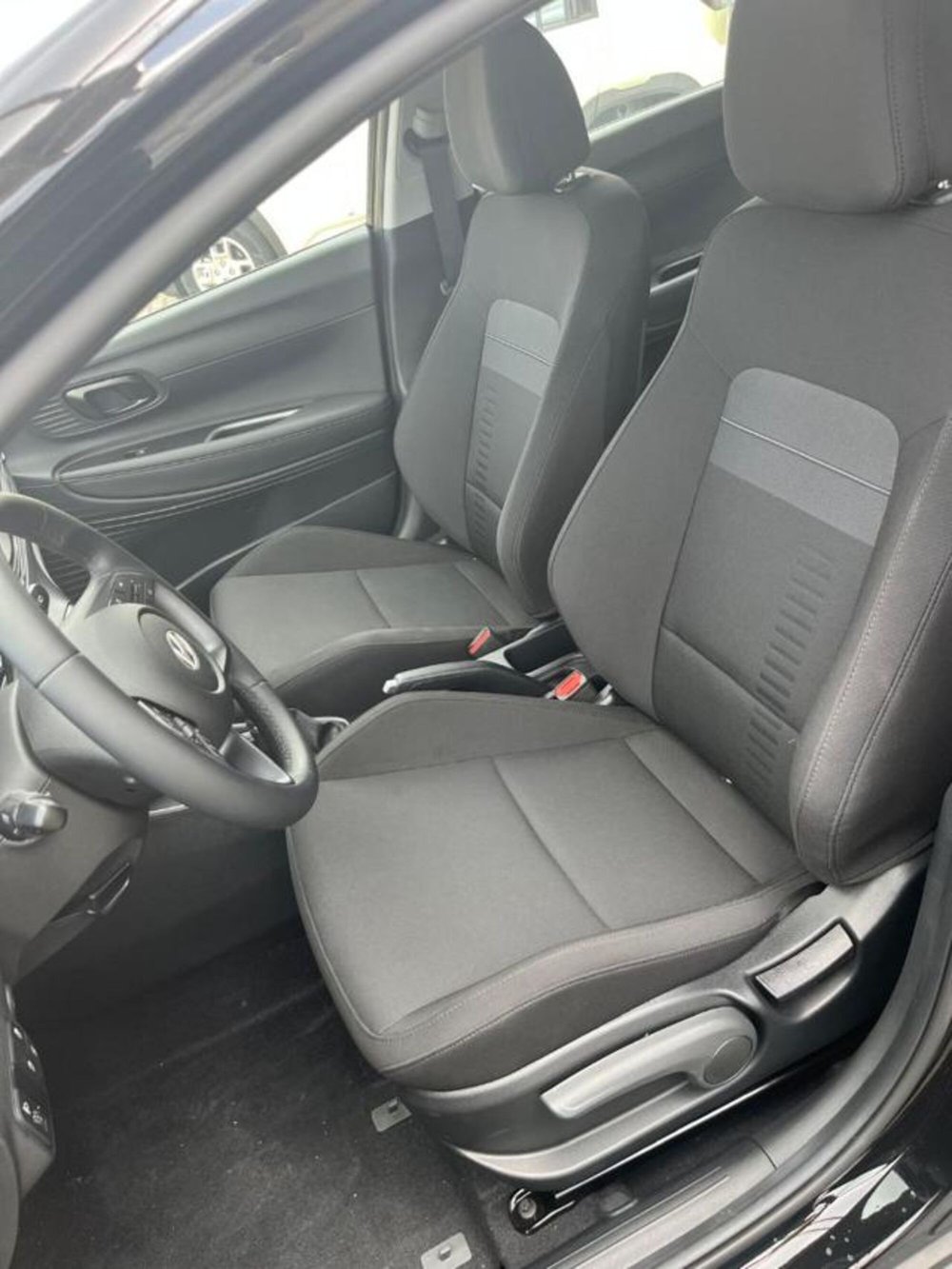 Hyundai Bayon nuova a Savona (15)