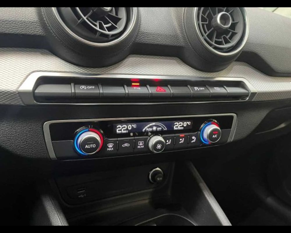 Audi Q2 usata a Bologna (16)