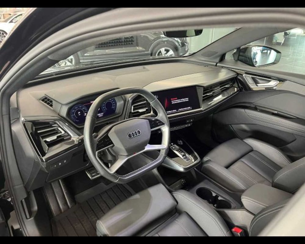 Audi Q4 Sportback usata a Bologna (16)