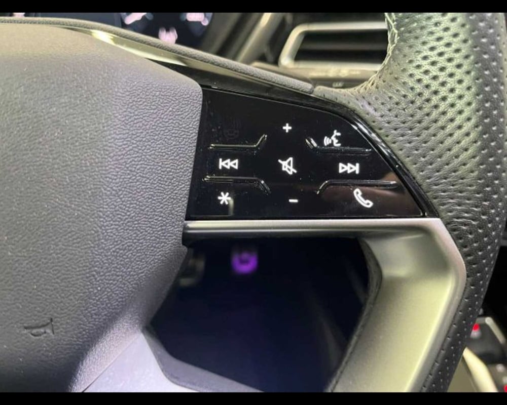 Audi Q4 Sportback usata a Bologna (18)