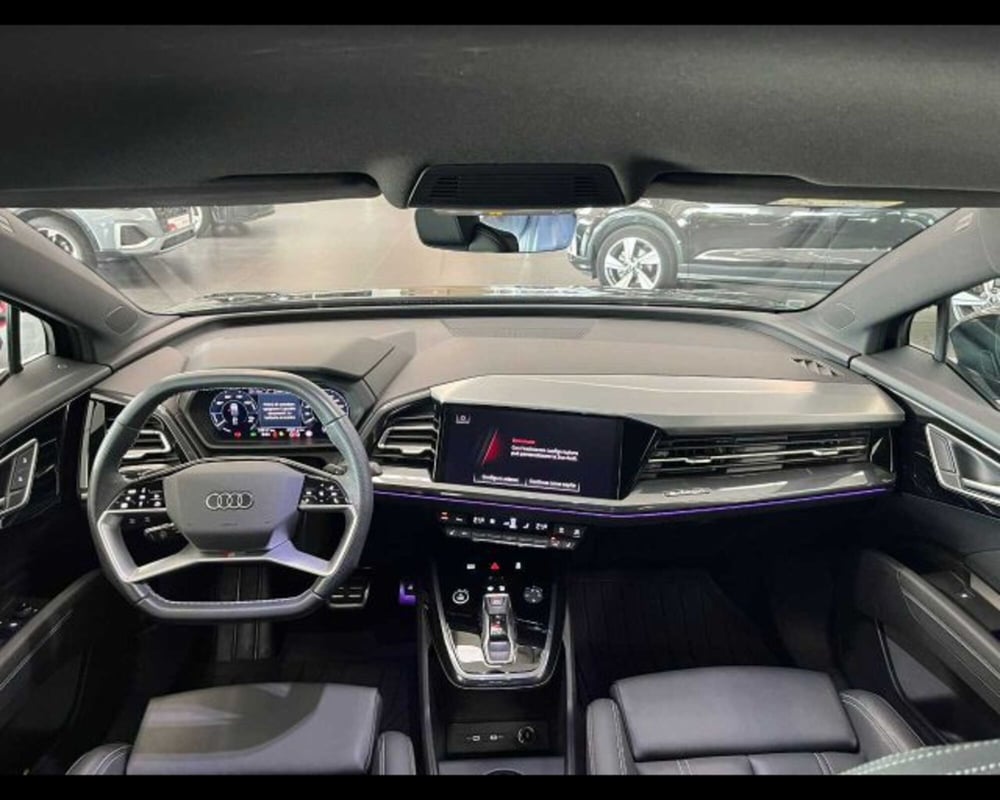 Audi Q4 Sportback usata a Bologna (5)