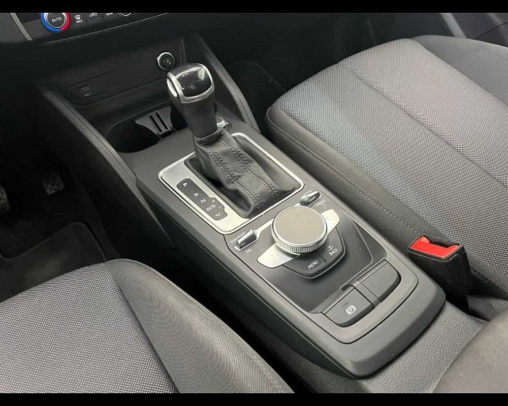 Audi Q2 usata a Bologna (8)