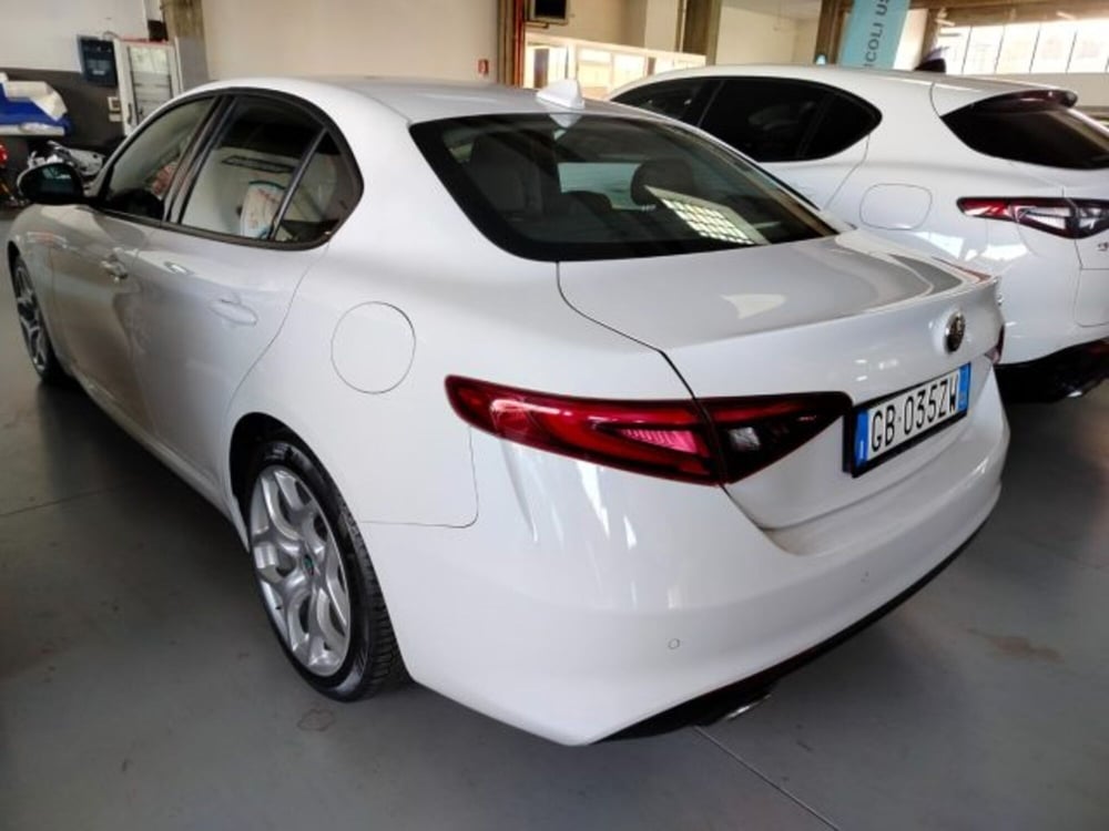 Alfa Romeo Giulia usata a Forlì-Cesena (11)