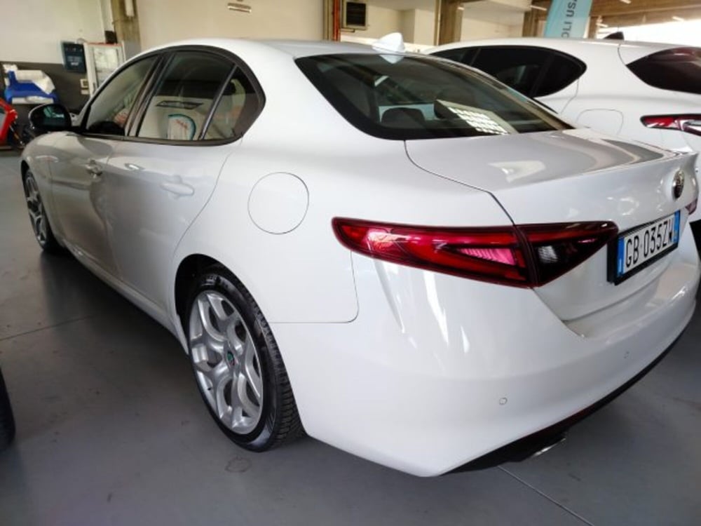 Alfa Romeo Giulia usata a Forlì-Cesena (9)