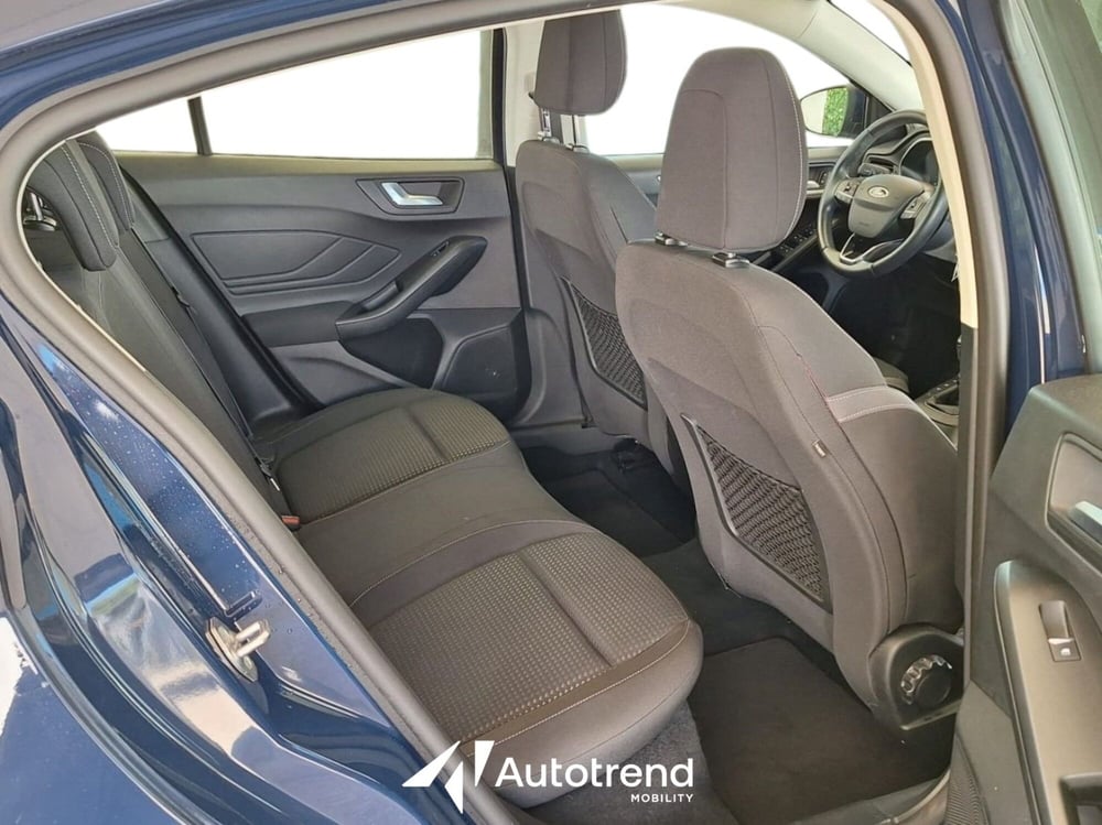 Ford Focus usata a Bari (13)