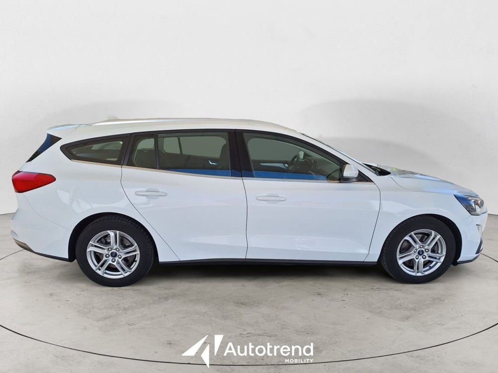 Ford Focus Station Wagon usata a Bari (3)