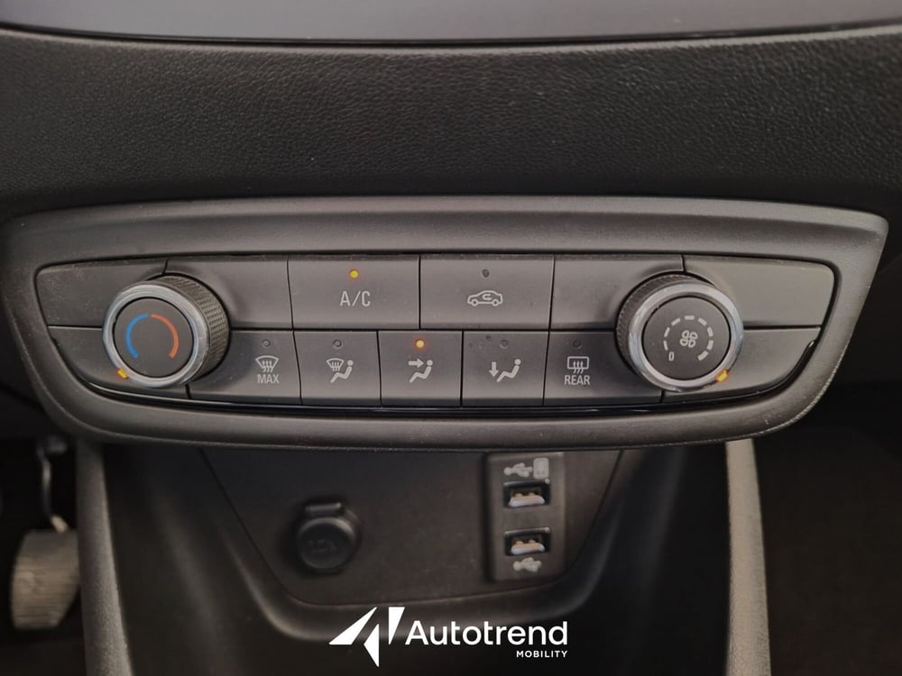 Opel Crossland X usata a Bari (13)