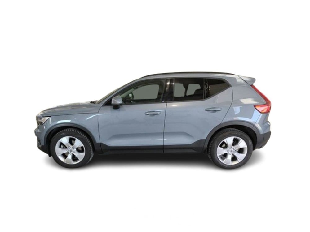 Volvo XC40 usata a Bari (3)