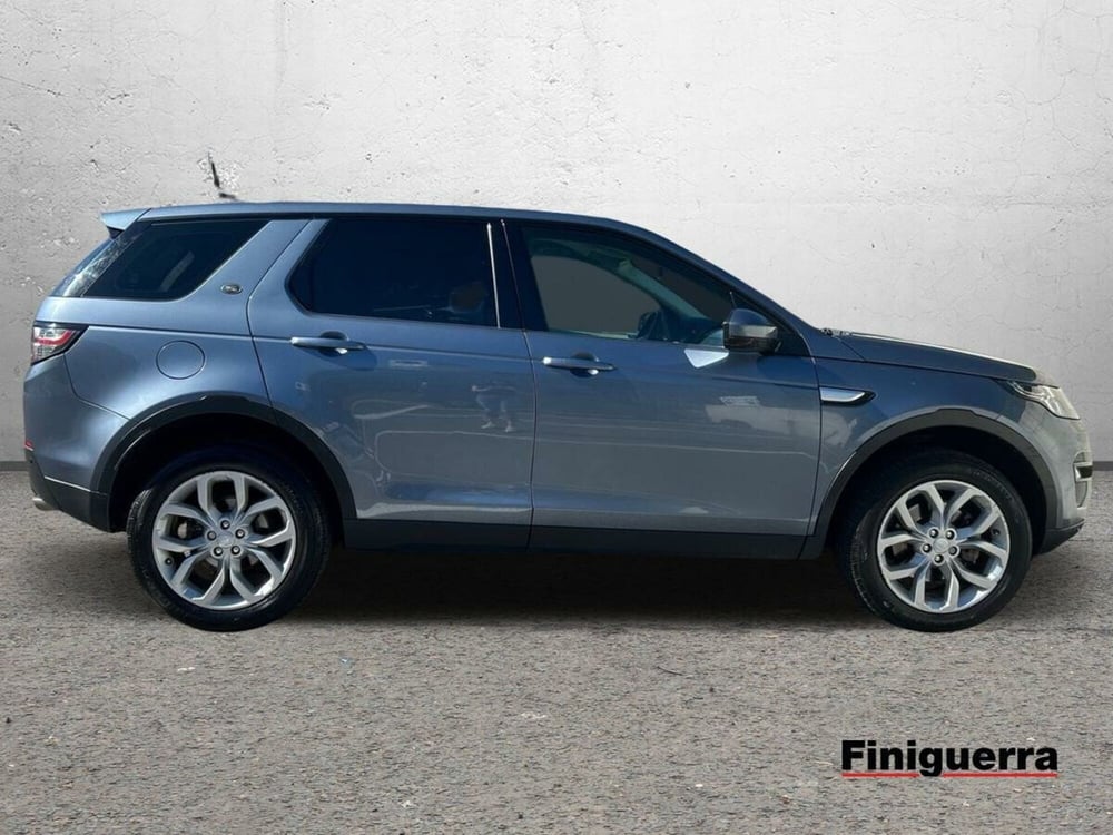 Land Rover Discovery Sport usata a Lecco (5)