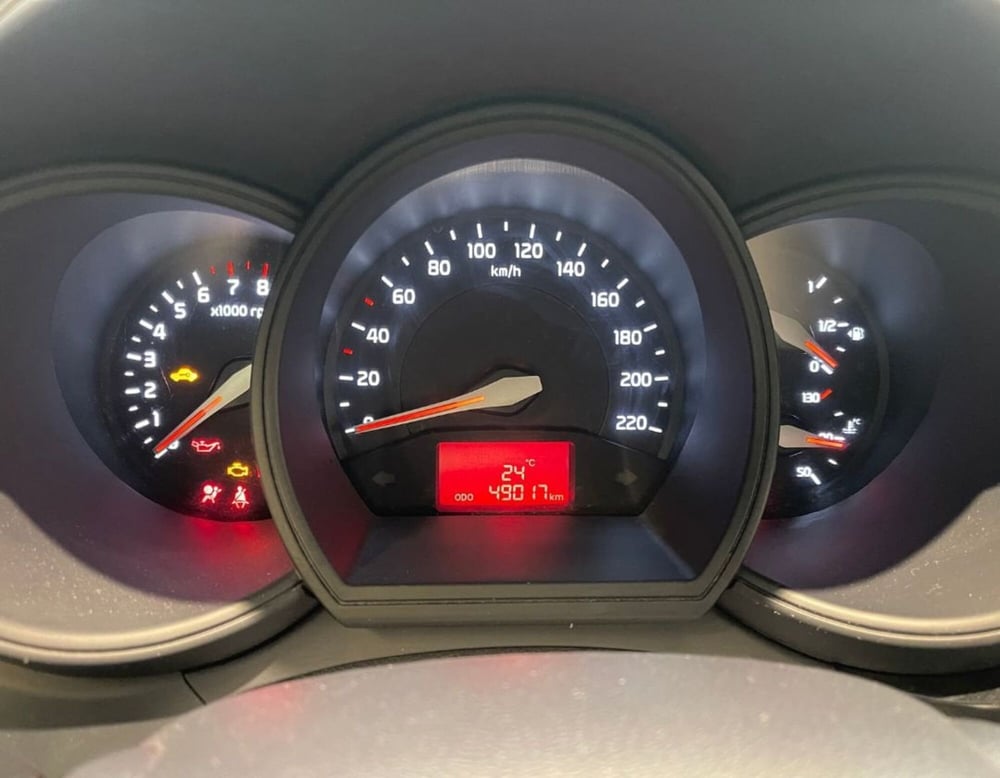 Kia Rio usata a Ferrara (13)