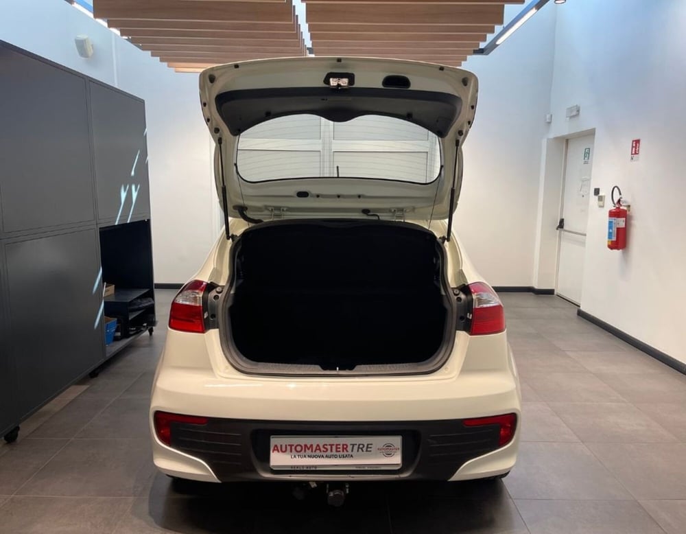 Kia Rio usata a Ferrara (9)